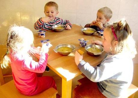 Istruzioni per mamme e papà: i disturbi alimentari nei bambini