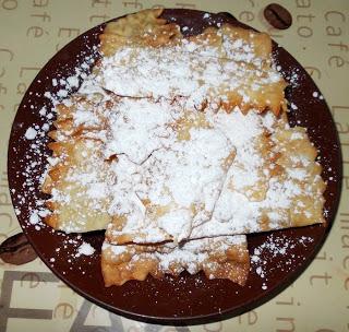 Chiacchiere Chiacchiere