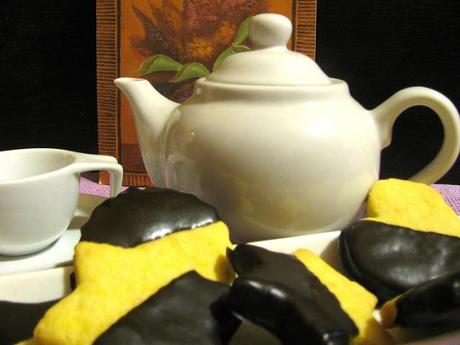 QUATTRO - BISCOTTI DI FROLLA BICOLORE QUATTRO - BISCOTTI DI FROLLA BICOLORE