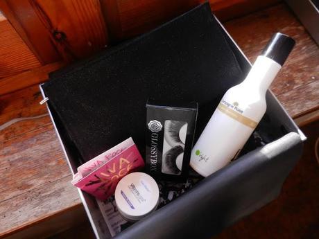 Glossybox || Review Dicembre 2012