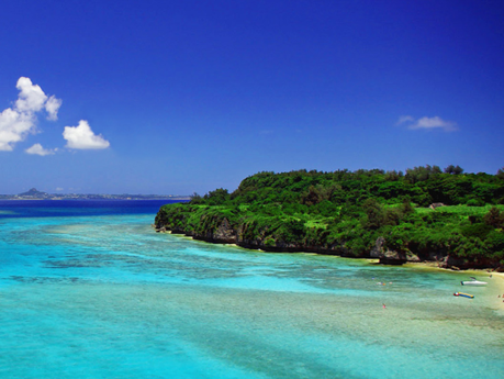 Voli all’isola di Okinawa con stopover a Shanghai per 539 euro!