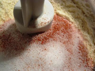 Biscottini dolci piccanti con l'Harissa Biscottini dolci piccanti con l'Harissa