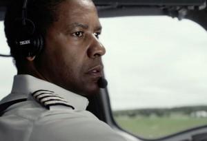 “Flight”: il volo incerto di Denzel Washington – recensione di Barbara Filippone