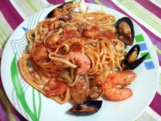 Linguine allo scoglio. Linguine allo scoglio.