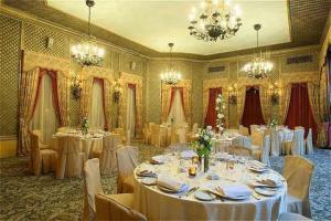 Escoffier: le “Ostriche Cocktail” di un Grande di Francia! Cesar20Ritz2520dinner_j_480_320