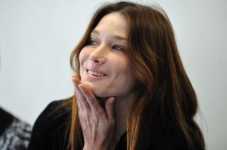 Sanremo: forse arriva Carla Bruni