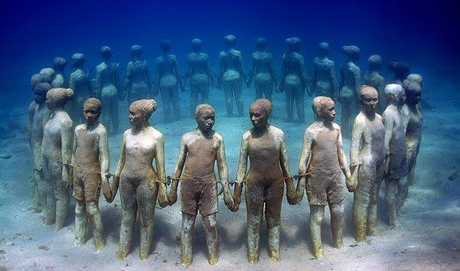 UNDERWATERpeople