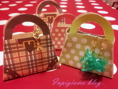 Paper gift bags ovvero...borsettine frou frou per piccoli regali!