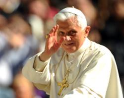 Il Papa lascia il pontificato: commozione e gratitudine