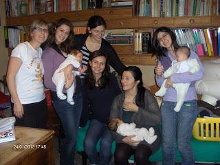 Laboratorio per realizzare la tua fascia portabebè tubolare. Ecco come è andata Laboratorio per realizzare la tua fascia portabebè tubolare. Ecco come è andata