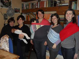 Laboratorio per realizzare la tua fascia portabebè tubolare. Ecco come è andata Laboratorio per realizzare la tua fascia portabebè tubolare. Ecco come è andata