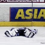 Hockey su ghiaccio: gli Stellati di coach John Parco tornano alla vittoria e si riprendono la testa del Relegation Round. Nel Master, continua la serie nera del Bolzano, sconfitto dal Renon, che passa in testa. (By Vito De Romeo)