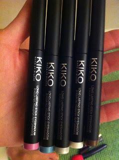 Ombretti in Matita Kiko Long Lasting Stick Eyeshadow 01 Bianco Perlato, 02 Argento, 04 Cioccolato Dorato, 09 Verde Nilo, 15 Lilla