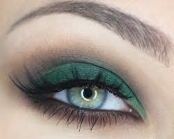 EMERALD GREEN