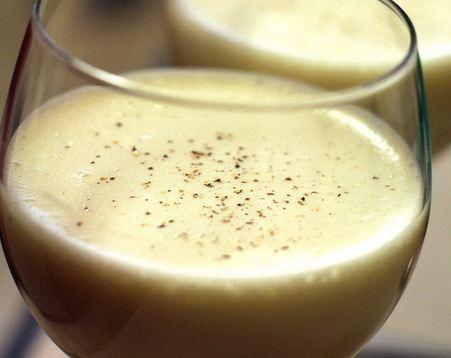 Crema al limone senza uova, latte e burro