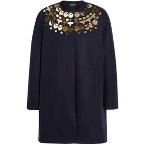 Baroque: looks Baroque: looks