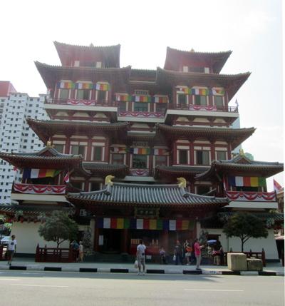 Buddah Tooth Relic Temple_singapore_viaggiandovaldi