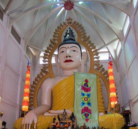 Sakaya Muni Buddha Gaya Temple _singapore_viaggiandovaldi