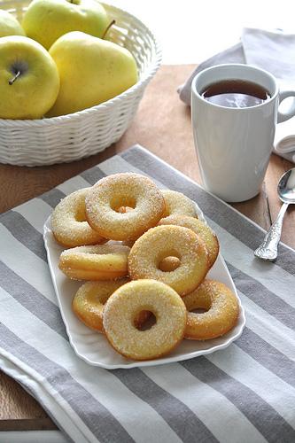 Ciambelle alle mele e zenzero fresco IMG_6255