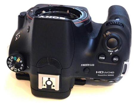 Sony batte sul tempo: presentate la SLT A58 e la NEX-3N sony-a58-03-terapixel.jpg