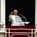 L’ultimo Angelus di Benedetto XVI: boom di ricerche voli per Roma