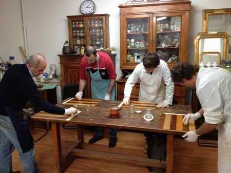 Riprendono i corsi di restauro mobili a Milano