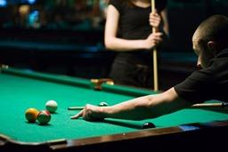 Snooker by Vitaly Maksimchuk