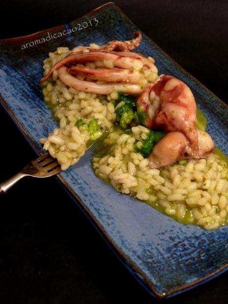 Risotto al pesto di Valeriana e Totani e qualche passatempo