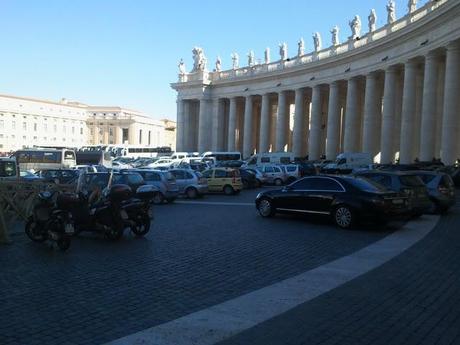 Le condizioni di Piazza San Pietro. Ora avete capito perché Ratzinger ha deciso di andarsene? Le condizioni di Piazza San Pietro. Ora avete capito perché Ratzinger ha deciso di andarsene?