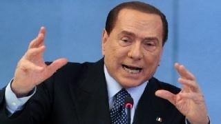C 2 box 20608 foto1F Silvio Berlusconi indagato per corruzione e finanziamento illeciti ai partiti