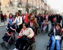 La protesta dei disabili invade la Regione Toscana