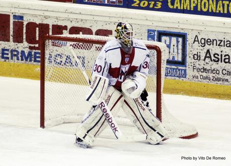 Hockey su ghiaccio: il Bolzano annulla il primo match point dell’Asiago  e ci crede ancora. Renon,Valpusteria e Valpellice  guadagnano il primo match point. (By Vito De Romeo)