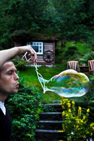 0153 Tutta la fantasia in una bolla di sapone: di Marco Bizzarri e Paola Pardini