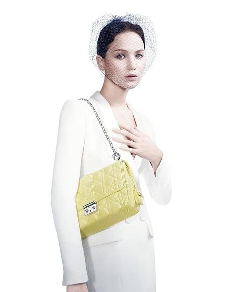 AD CAMPAIGN | Jennifer Lawrence è la nuova testimonial della borsa Miss Dior