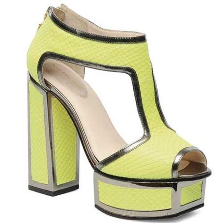 Conoscete la designer Kat Maconie? kat-maconie-scarpe2