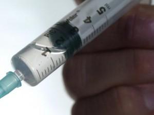 Ascoli Piceno, una donna muore dopo l'iniezione di antibiotico per l'influenza iniezione