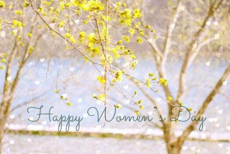 eFoxCity & Happy Women's day!
