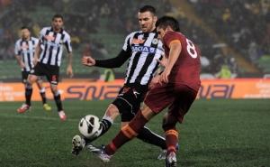 Udinese e Roma non vanno oltre l'1-1 Udinese e Roma non vanno oltre l'1-1
