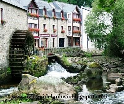 LUOGHI DA NON PERDERE ... PONT-AVEN ...... IL RIFUGIO DI GAUGUIN ... LUOGHI DA NON PERDERE ... PONT-AVEN ...... IL RIFUGIO DI GAUGUIN ...