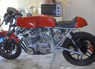 Georges Morokowski's current 900 Sei racer project