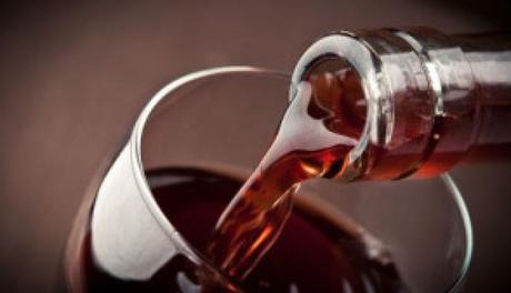 Combattere il Cancro con il Vino rosso. 100 Calici al giorno