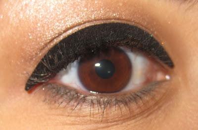[Essence] Stick on Eyeliner...che delusione!