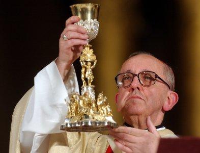 JORGE MARIO BERGOGLIO è IL NUOVO PAPA 2013