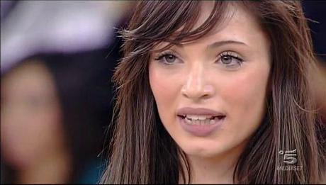 CAPELLI E STILE DI LORELLA BOCCIA LA BALLERINA IN AMICI 2013 CAPELLI E STILE DI LORELLA BOCCIA LA BALLERINA IN AMICI 2013