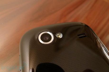 nexusshands8009 Google Nexus S: ecco le prime foto live ed un video