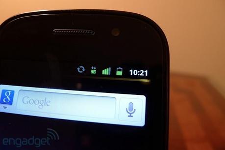 nexusshands80025 Google Nexus S: ecco le prime foto live ed un video