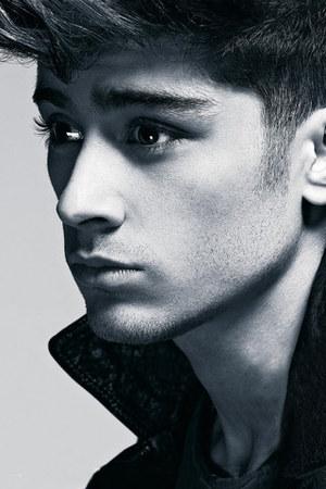 TUTTI I TAGLI DI CAPELLI DI ZAYN MALIK - IL CANTANTE DEI ONE DIRECTION 2013