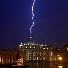 Donna inferiore all'uomo, matrimoni gay opera di Satana: l'altra faccia di papa Francesco