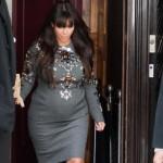 Kim Kardashian e il vestito attillato….tempestato di gioielli