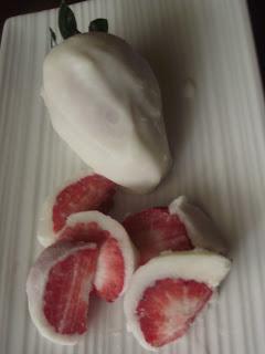 Fragole snack,tortino carciofi e scamorza e la nube tossica